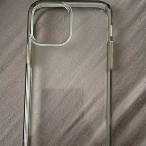 iPhone 12 Pro clear speck case